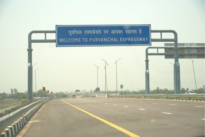 "Buy property in Lucknow" "Lucknow real estate projects" "Affordable housing in Lucknow" "Best real estate investments in Lucknow" "Upcoming projects in Lucknow 2025" "Lucknow property rates per square foot" "Ready-to-move flats in Lucknow" "Pre-launch projects in Lucknow" "Top builders in Lucknow" "Lucknow property dealer near me" "RERA-approved projects in Lucknow" "How to buy property in Lucknow" "Best localities to live in Lucknow"